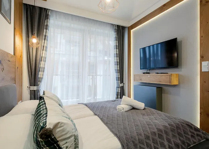 Apartment Goralska Nuta Basen & Sauna *